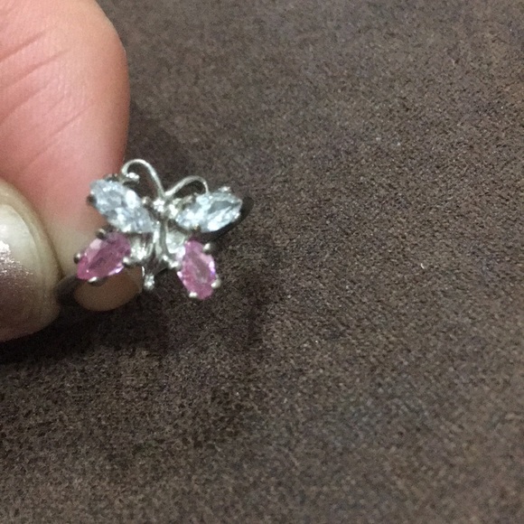 Ring - Picture 2 of 3